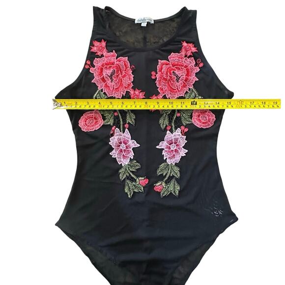 Charlotte Russe Black Mesh Pink Floral Appliqué Bodysuit SZ Medium Fairy Flirty - Picture 6 of 14